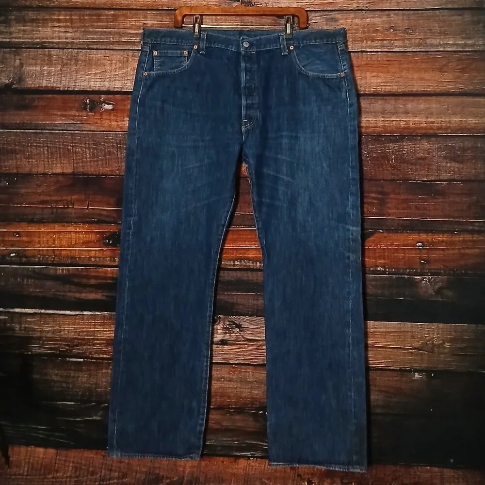 Levis 501 Jeans Mens 42X32 Original Button Fly Dark Wash Denim